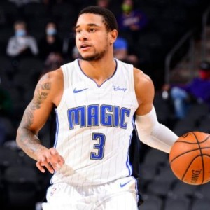 世界杯中国-魔术小将神兵天降 勇士被魔咒紧绕再度无缘三连胜